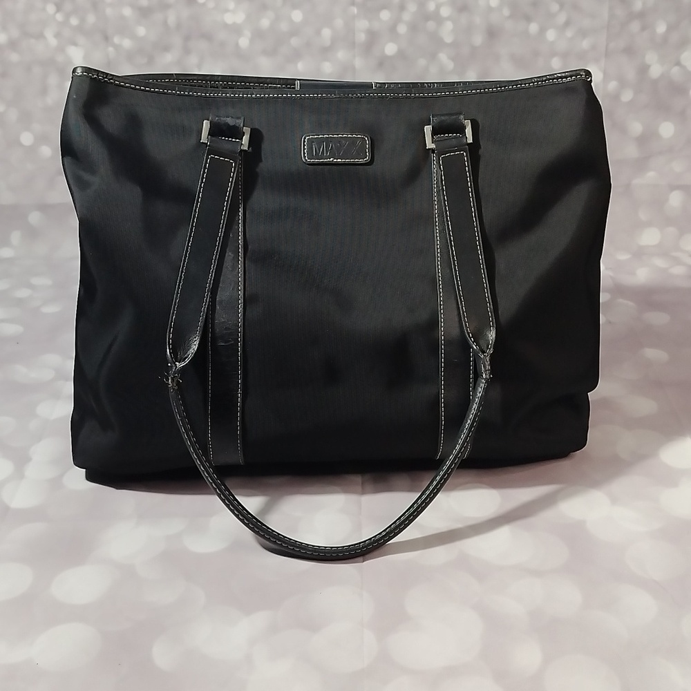 Maxx New York Black Shoulder Bag with Paisley Interior